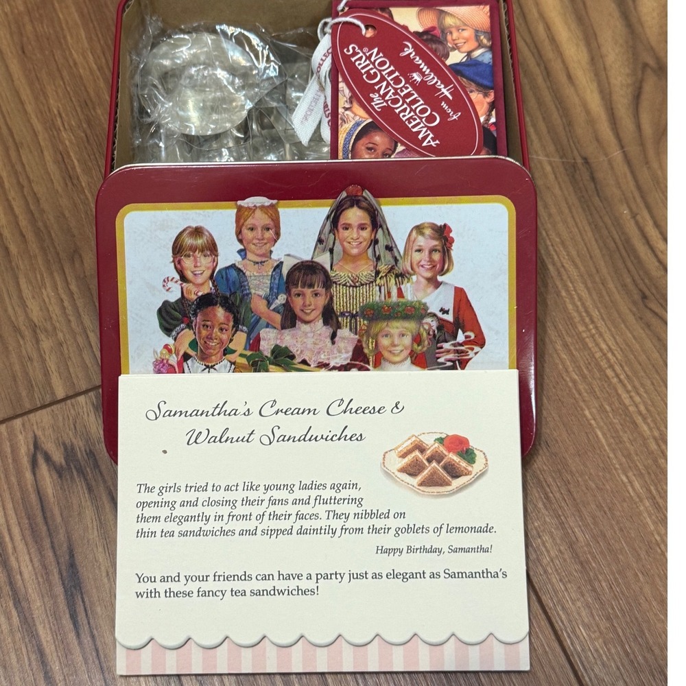 American Girl Cookie Cutter Set Hallmark Red Tin 8 Recipe Cards Y2K 2003 Vintage